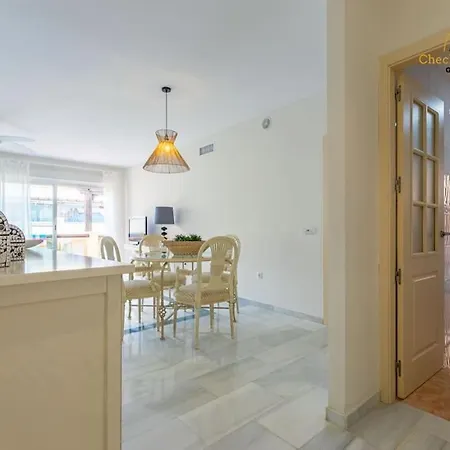 Apartment Oceano 2 *