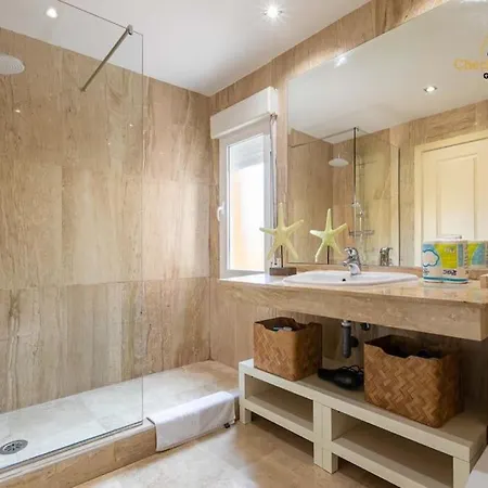 Apartment Oceano 2 *